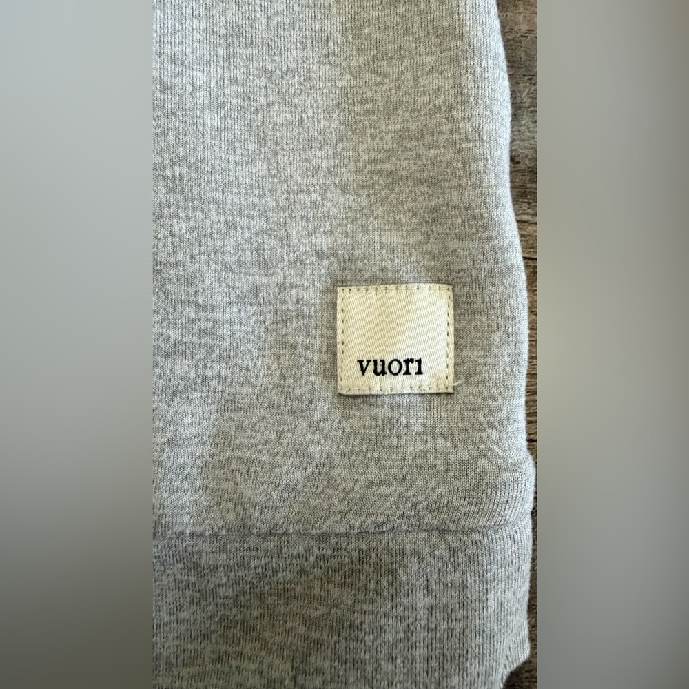 Vuori Women’s XL Halo Hoodie Pullover Heather Light Gray Stretch - Picture 5 of 12